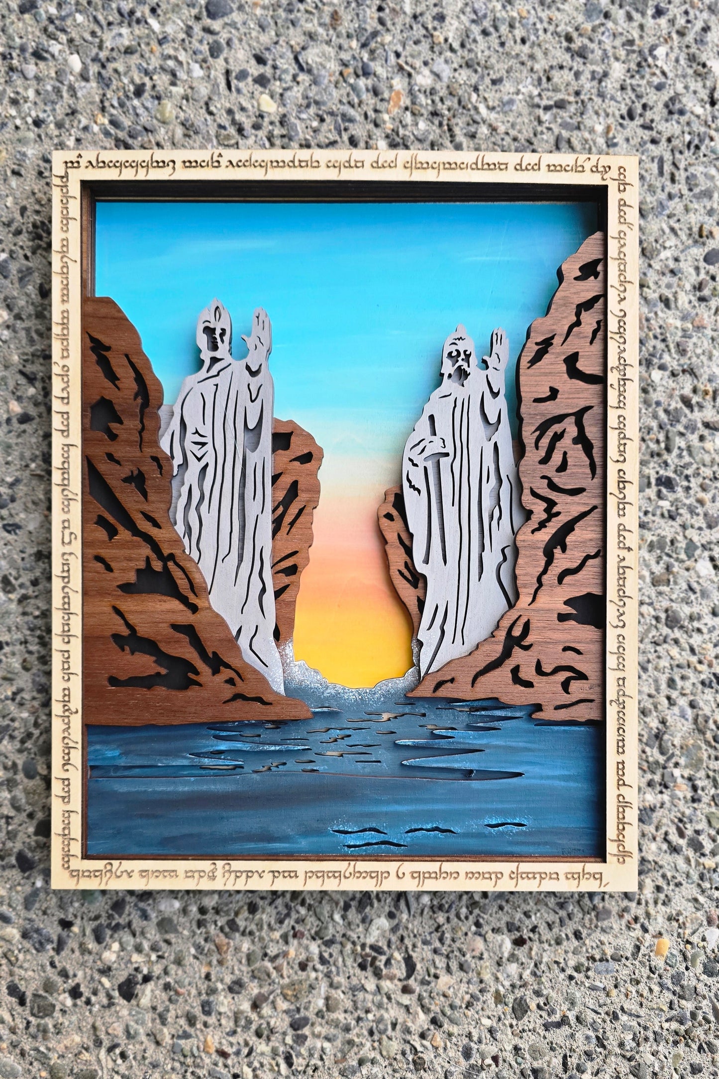 Argonath | Wood Art | Bookshelf or Wall Decor | Lord of the Rings inspired